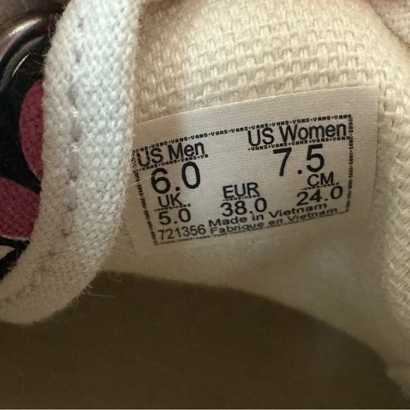 Authentic Vans shoes - Picture 6 of 10